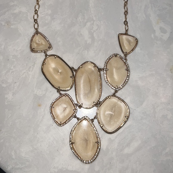 Stella & Dot Fiona statement necklace - Picture 5 of 6